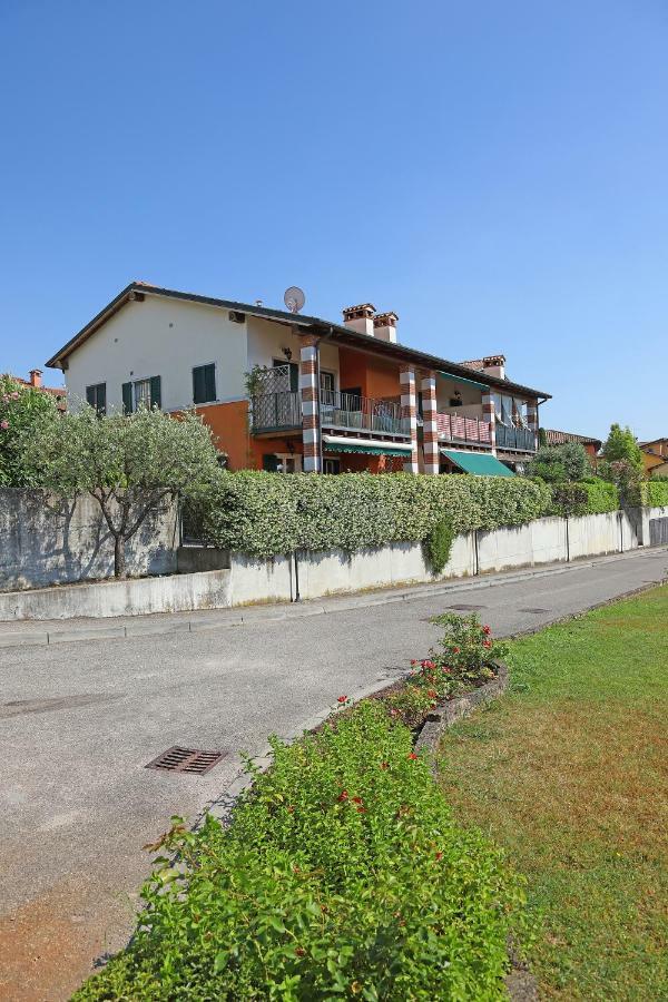 شقة Salionze  في Casa Vacanze I Borghi المظهر الخارجي الصورة